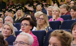 Dyplomatorium i czepkowanie absolwentów Wyższej Szkoły Gospodarki Kolegium Nauk Stosowanych Filii w Działdowie