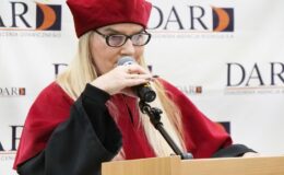 Dyplomatorium i czepkowanie absolwentów Wyższej Szkoły Gospodarki Kolegium Nauk Stosowanych Filii w Działdowie