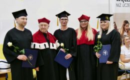 Dyplomatorium i czepkowanie absolwentów Wyższej Szkoły Gospodarki Kolegium Nauk Stosowanych Filii w Działdowie