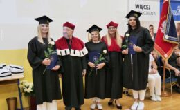 Dyplomatorium i czepkowanie absolwentów Wyższej Szkoły Gospodarki Kolegium Nauk Stosowanych Filii w Działdowie