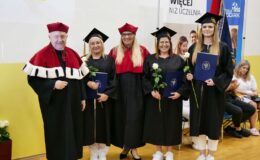 Dyplomatorium i czepkowanie absolwentów Wyższej Szkoły Gospodarki Kolegium Nauk Stosowanych Filii w Działdowie