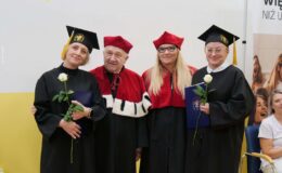 Dyplomatorium i czepkowanie absolwentów Wyższej Szkoły Gospodarki Kolegium Nauk Stosowanych Filii w Działdowie