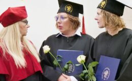 Dyplomatorium i czepkowanie absolwentów Wyższej Szkoły Gospodarki Kolegium Nauk Stosowanych Filii w Działdowie