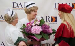 Dyplomatorium i czepkowanie absolwentów Wyższej Szkoły Gospodarki Kolegium Nauk Stosowanych Filii w Działdowie