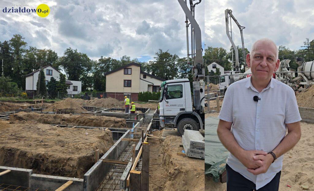 widać plac budowy żłobka miejskiego przy ul. Sportowej w Działdowie, pracowników, burmistrza