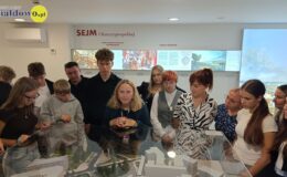 Młodzi radni z wizytą w Sejmie i na Stadionie Legii