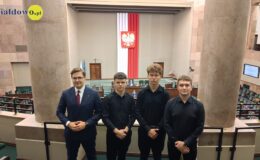 Młodzi radni z wizytą w Sejmie i na Stadionie Legii