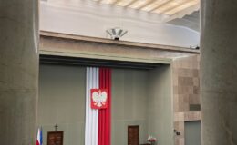 Młodzi radni z wizytą w Sejmie i na Stadionie Legii