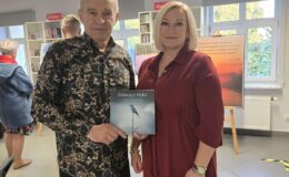 „Znikający błękit” – wernisaż wystawy fotograficznej Marii Wilkowskiej