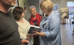 „Znikający błękit” – wernisaż wystawy fotograficznej Marii Wilkowskiej