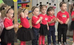 „Biedronki” pasowane na przedszkolaków