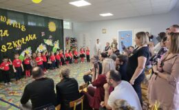 „Biedronki” pasowane na przedszkolaków