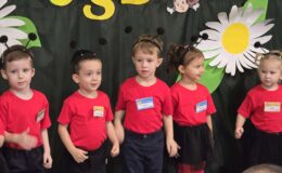 „Biedronki” pasowane na przedszkolaków