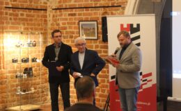 „Rejestracja obrazu na przełomie stulecia” – wystawa aparatów fotograficznych Ryszarda Makszyńskiego w Muzeum Pogranicza