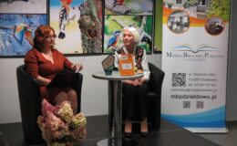 Noc Bibliotek – wiersze i motywacja do marzeń