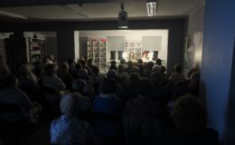 Kameralny „Teatr przy stoliku” 