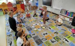 Hasło Planu Daltońskiego „Pomóż mi zrobić to samemu”