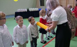 Pasowanie na Pierwszoklasistę i inne atrakcje w Szkole Podstawowej nr 2