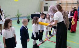 Pasowanie na Pierwszoklasistę i inne atrakcje w Szkole Podstawowej nr 2