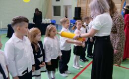 Pasowanie na Pierwszoklasistę i inne atrakcje w Szkole Podstawowej nr 2