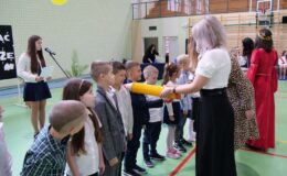 Pasowanie na Pierwszoklasistę i inne atrakcje w Szkole Podstawowej nr 2