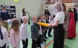 Pasowanie na Pierwszoklasistę i inne atrakcje w Szkole Podstawowej nr 2