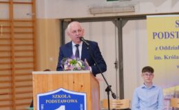 Pasowanie na Pierwszaka i Dzień Edukacji Narodowej w Szkole Podstawowej nr 1