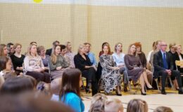 Pasowanie na Pierwszaka i Dzień Edukacji Narodowej w Szkole Podstawowej nr 1