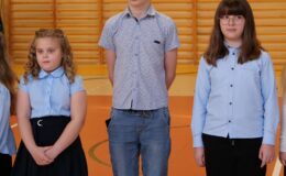 Pasowanie na Pierwszaka i Dzień Edukacji Narodowej w Szkole Podstawowej nr 1