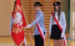 Pasowanie na Pierwszaka i Dzień Edukacji Narodowej w Szkole Podstawowej nr 1
