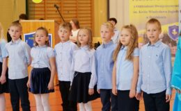 Pasowanie na Pierwszaka i Dzień Edukacji Narodowej w Szkole Podstawowej nr 1