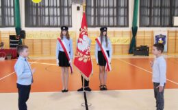 Pasowanie na Pierwszaka i Dzień Edukacji Narodowej w Szkole Podstawowej nr 1