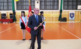 Pasowanie na Pierwszaka i Dzień Edukacji Narodowej w Szkole Podstawowej nr 1