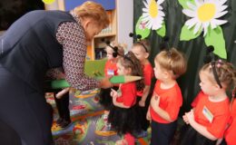 „Biedronki” pasowane na przedszkolaków
