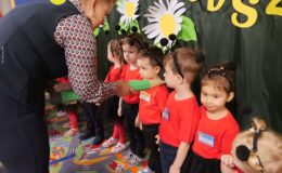 „Biedronki” pasowane na przedszkolaków