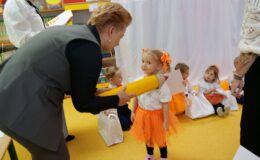 „Tygryski” już po pasowaniu na przedszkolaka 