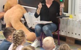 Hasło Planu Daltońskiego „Pomóż mi zrobić to samemu”