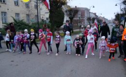 W jubileuszowych Działdowskich Biegach Niepodległości wzięło udział ponad 300 zawodników