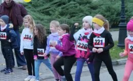 W jubileuszowych Działdowskich Biegach Niepodległości wzięło udział ponad 300 zawodników