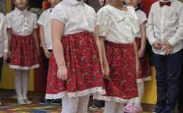 Uroczysta akademia z okazji Święta Niepodległości w Przedszkolu nr 5