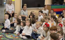 Uroczysta akademia z okazji Święta Niepodległości w Przedszkolu nr 5