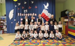 Uroczysta akademia z okazji Święta Niepodległości w Przedszkolu nr 5