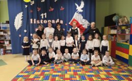 Uroczysta akademia z okazji Święta Niepodległości w Przedszkolu nr 5