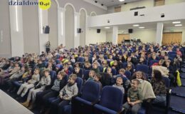 „Czerwone, Żółte i Zielone” – musical o bezpieczeństwie na drodze 