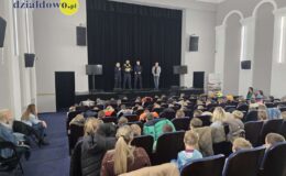 „Czerwone, Żółte i Zielone” – musical o bezpieczeństwie na drodze 