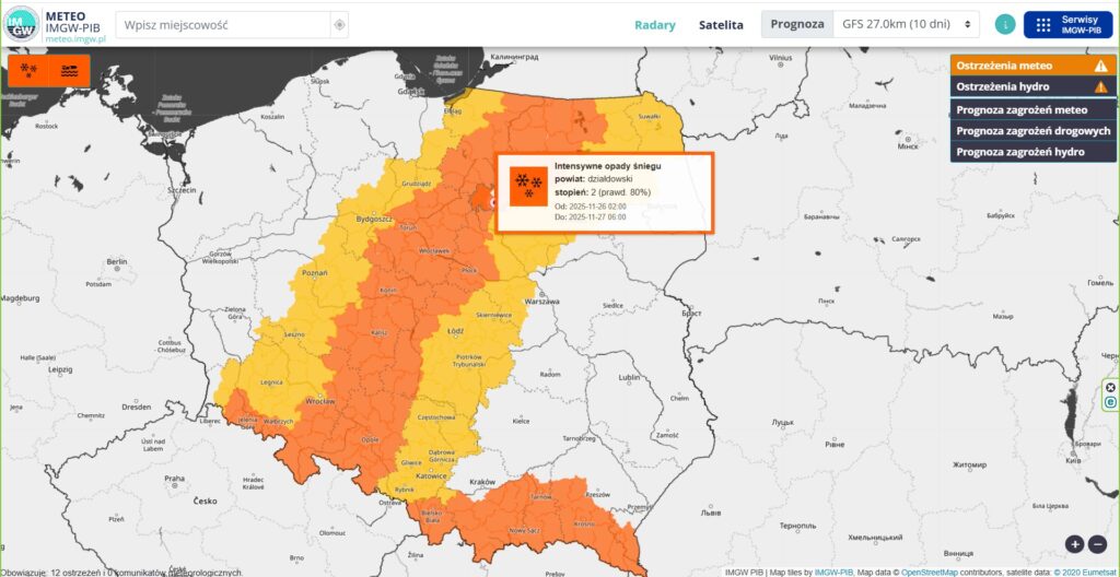 mapa polski z zaznaczeniem ostrzeżenia o intensywnych opadach śniegu