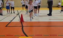 Mikołajkowe mistrzostwa dla pierwszaków 