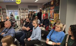 „Wędrując leśnymi ścieżkami” – wystawa prac młodych artystów w MBP