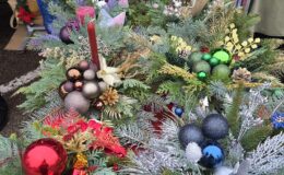 Sezon świąteczny rozpoczęty. Jarmark Bożonarodzeniowy i odpalenie choinki 