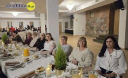 Spotkanie opłatkowe studentów Uniwersytetu Trzeciego Wieku i członków Polskiego Związku Emerytów i Rencistów oddział w Działdowie